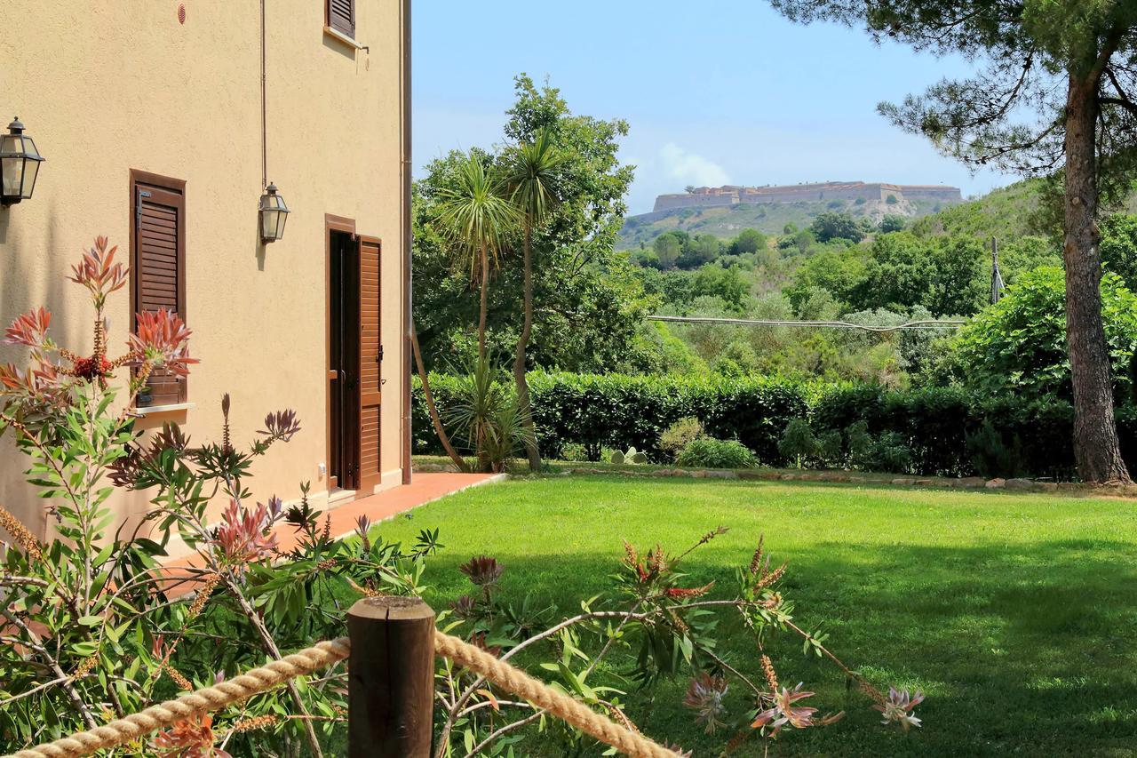 Agriturismo Pimpinnacolo Porto Ercole  Buitenkant foto